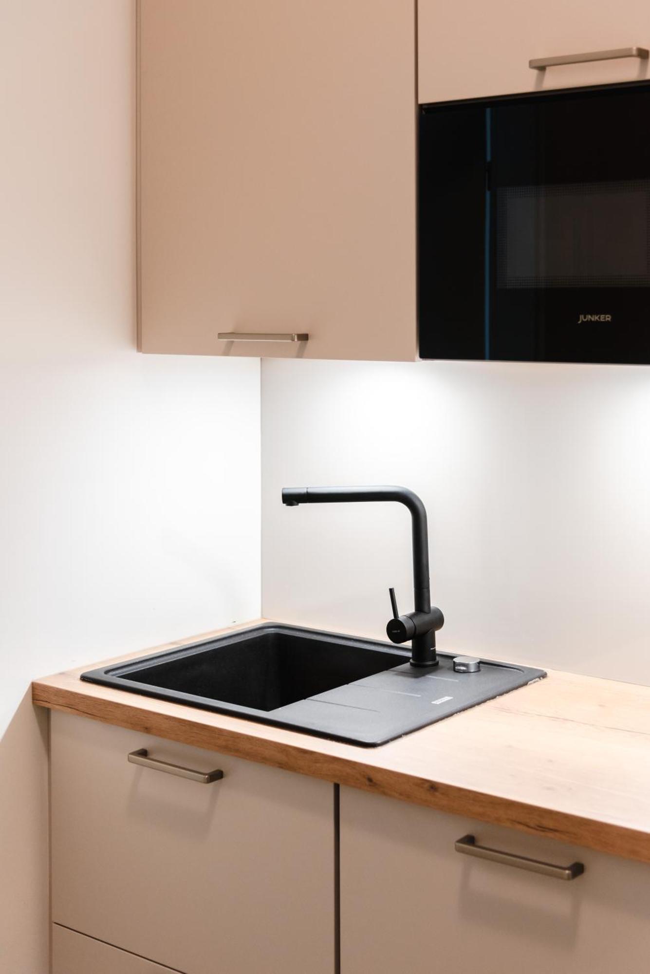Exklusive Luxus-Unterkunft In Berlin Mitte: 2 Apartments, 130M², Designer-Moebel, Co2 Neutrale Reinigung Экстерьер фото