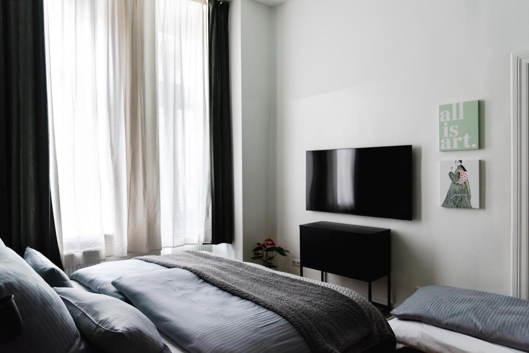 Exklusive Luxus-Unterkunft In Berlin Mitte: 2 Apartments, 130M², Designer-Moebel, Co2 Neutrale Reinigung Экстерьер фото
